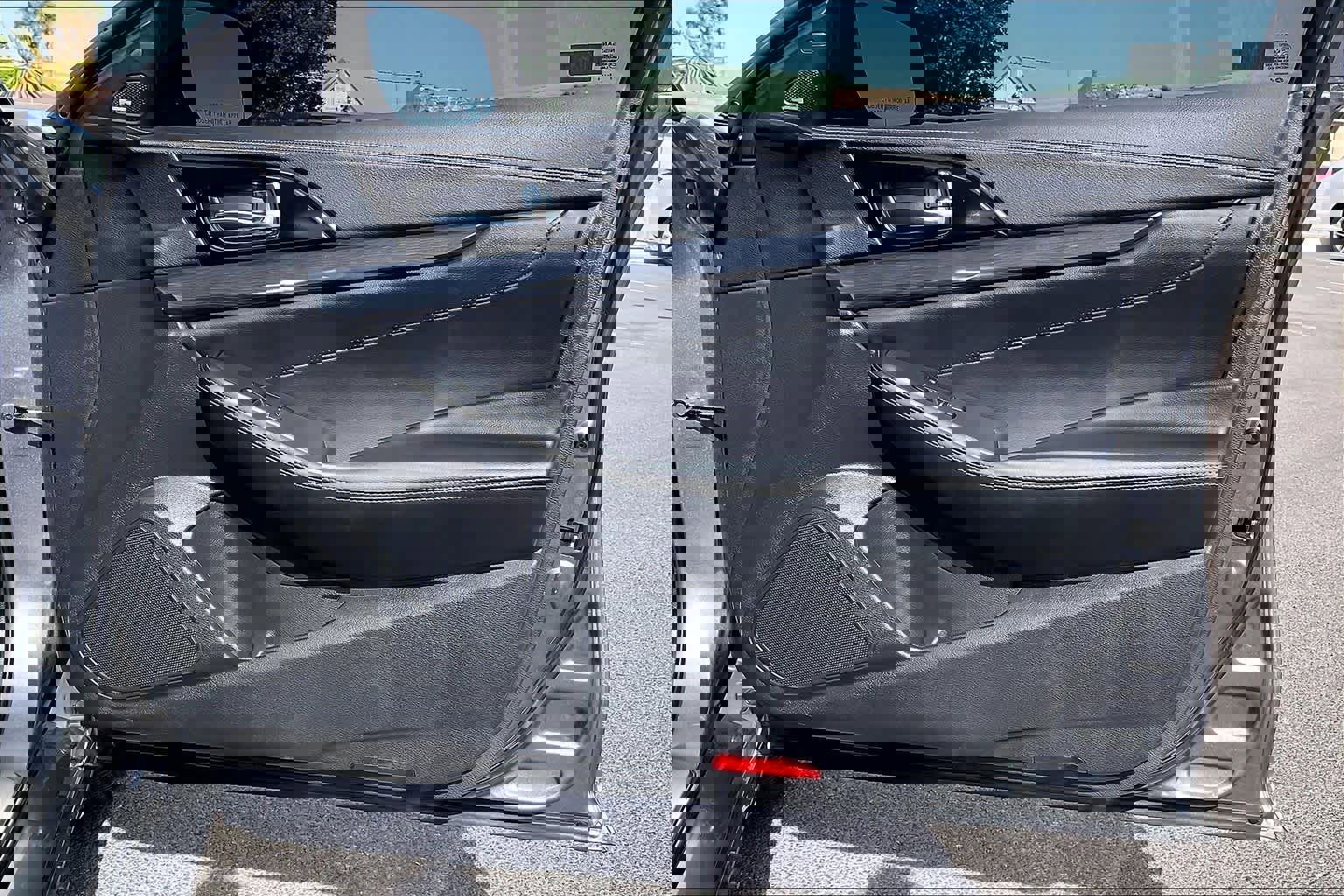 Used 2023 Nissan Maxima Platinum w/ Sport Mat Group FWD image 22