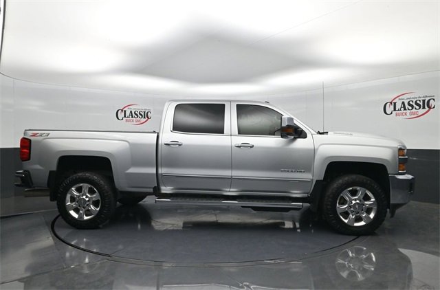 Used 2019 Chevrolet Silverado 2500 LTZ w/ Duramax Plus Package image 6