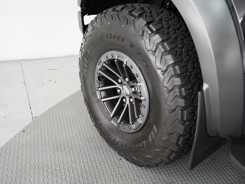 Used 2020 Ford F150 Raptor w/ Equipment Group 802A Luxury image 63