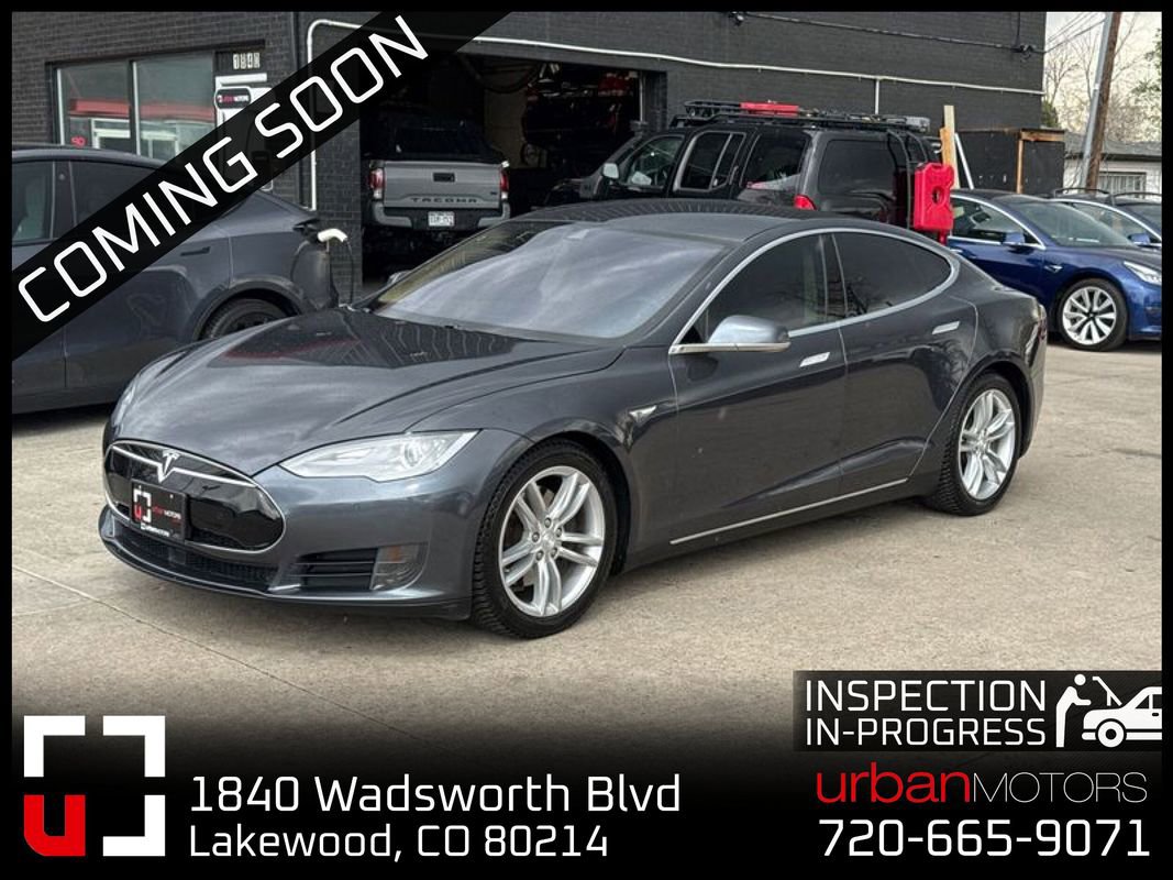 Used 2015 Tesla Model S 70D image 1