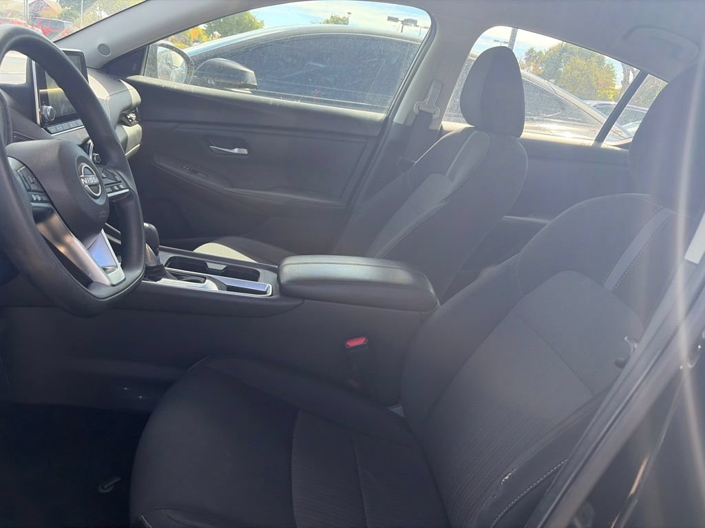 Used 2024 Nissan Sentra SV FWD image 10