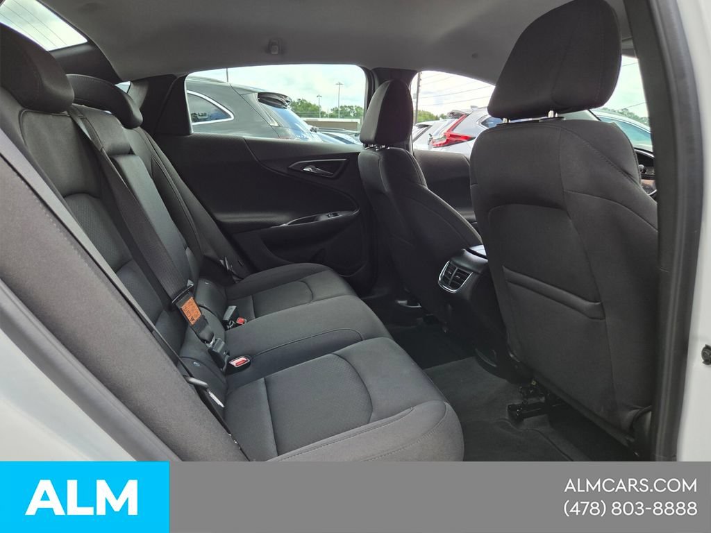 Used 2024 Chevrolet Malibu LT FWD image 16