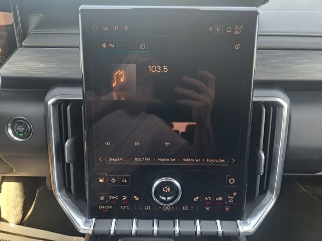 Used 2025 GMC Acadia Elevation FWD image 22