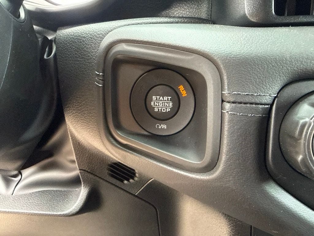 New 2026 Jeep Wrangler Unlimited Rubicon 392 w/ Quick Order Package 27X Moab AWD/4WD image 15