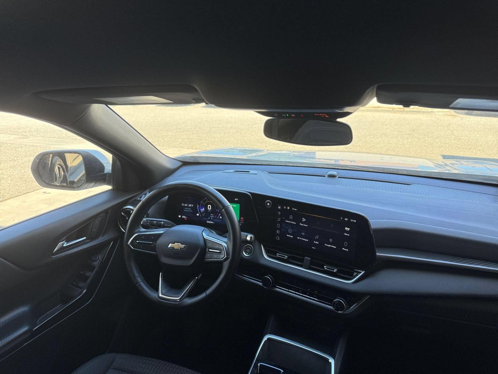 Used 2025 Chevrolet Equinox LT FWD image 34