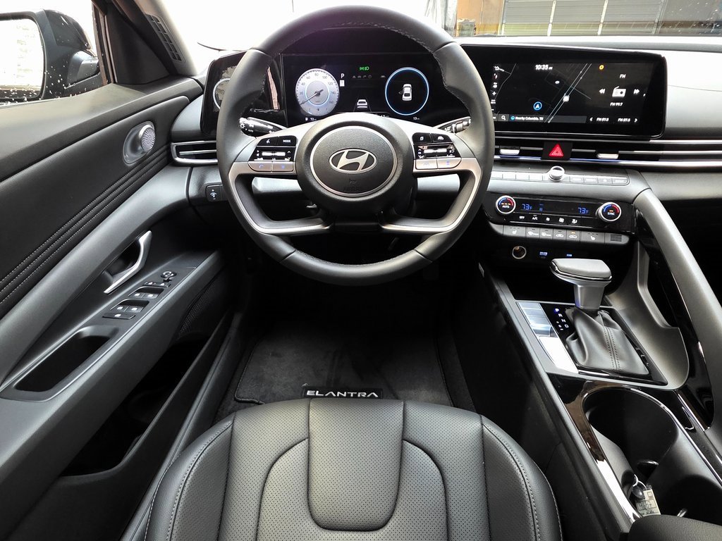 New 2026 Hyundai Elantra Limited image 14