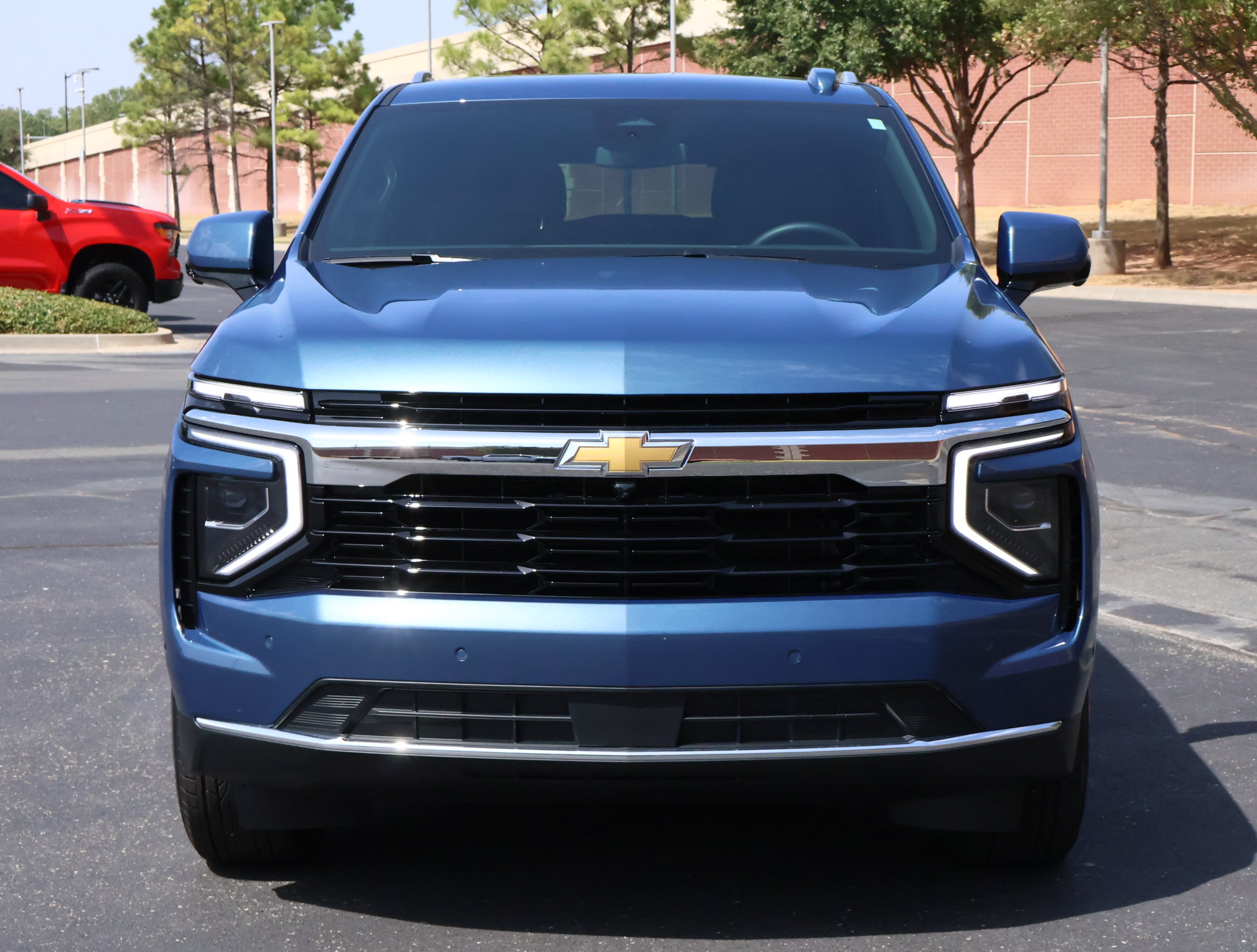 Used 2026 Chevrolet Tahoe LS AWD/4WD image 27