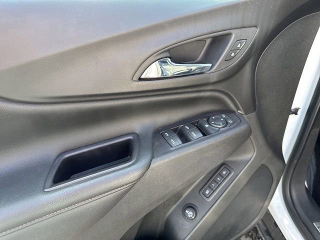 Used 2020 Chevrolet Equinox Premier image 20