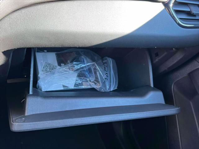 Used 2023 Chevrolet Equinox RS image 33