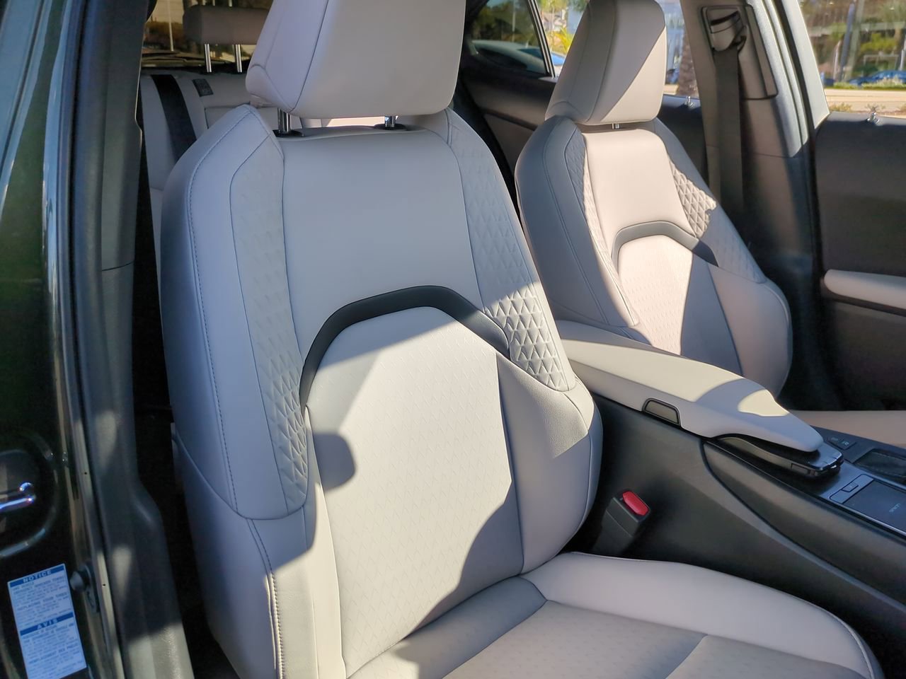 Certified 2021 Lexus UX 250h image 29