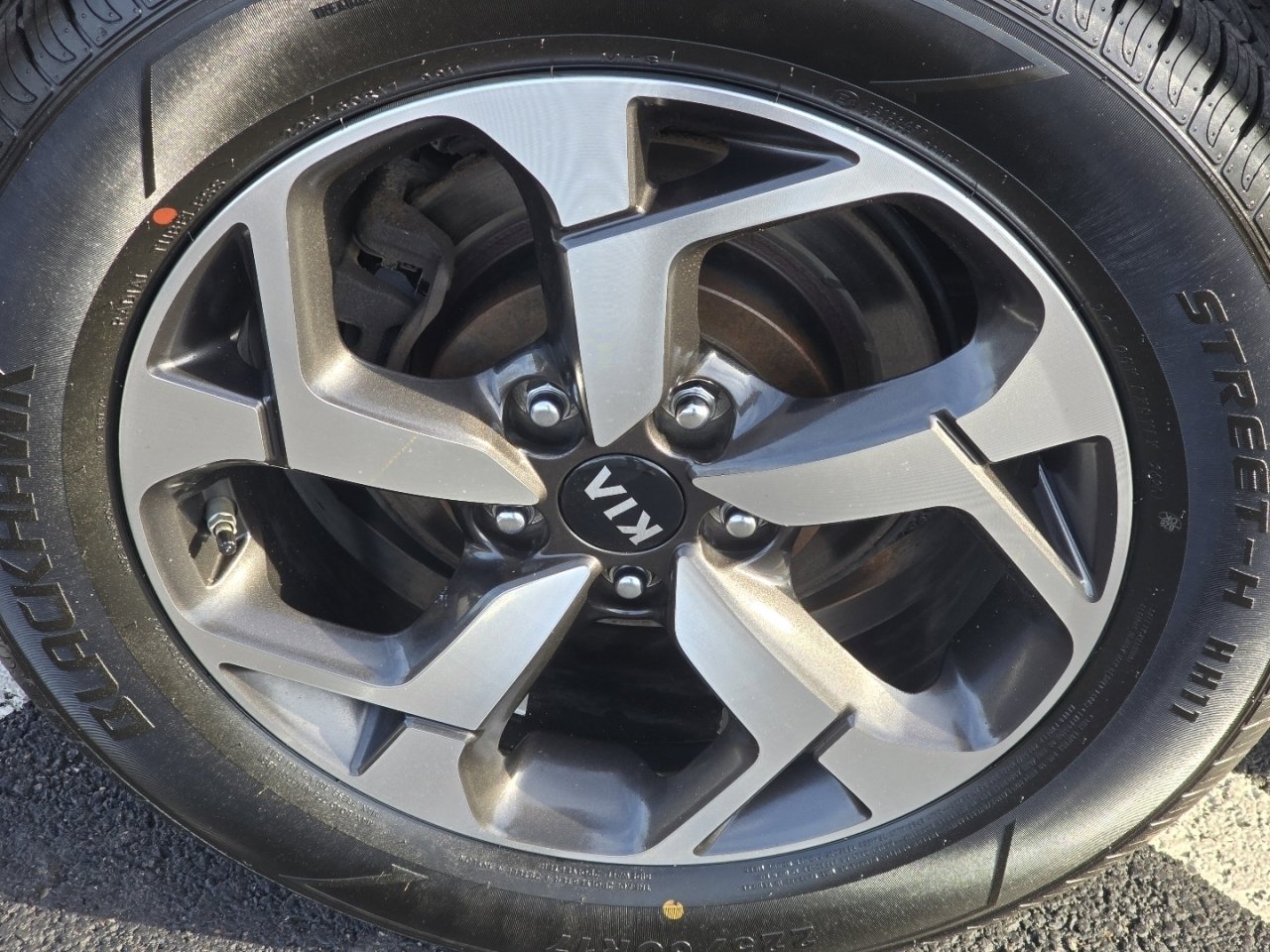 Used 2021 Kia Sportage LX image 9