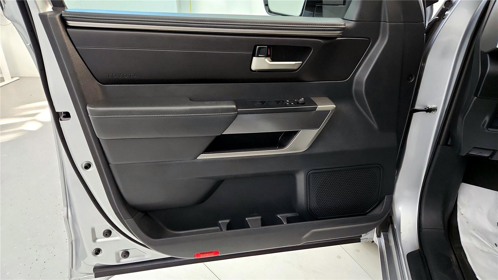 Used 2024 Toyota Tundra SR5 image 30