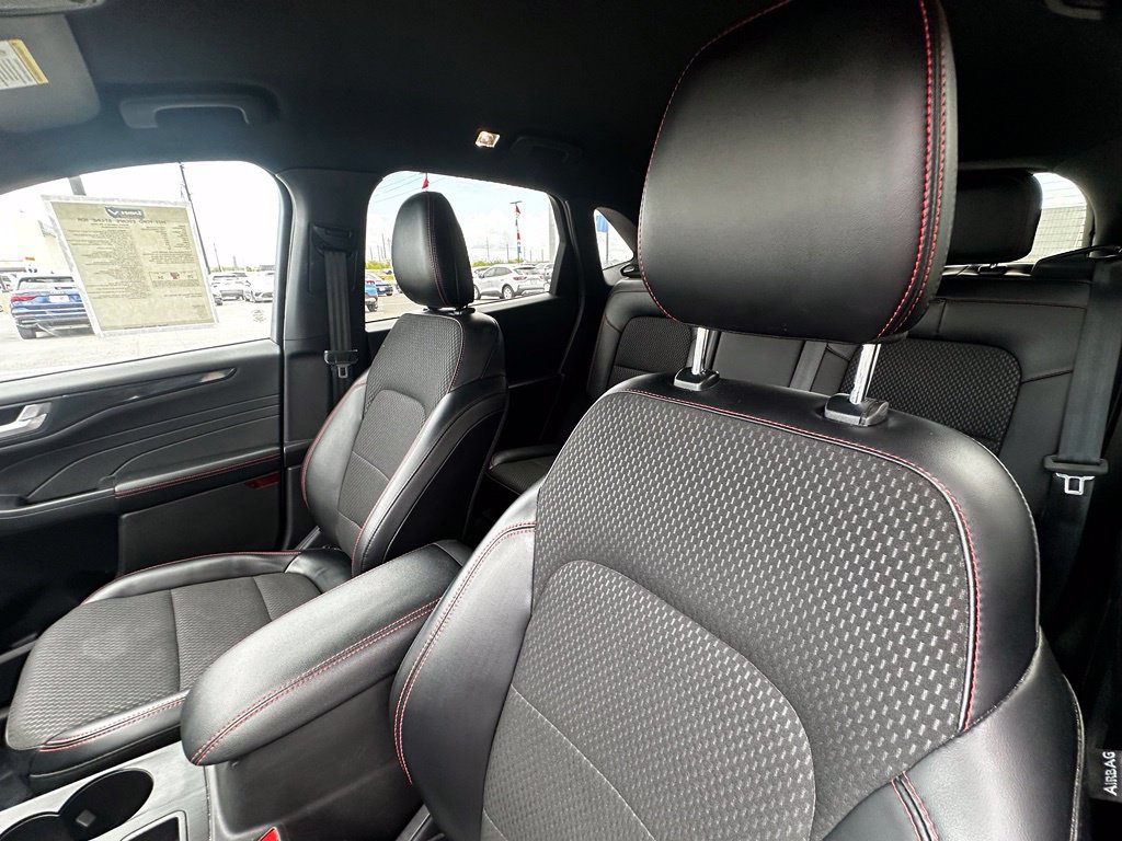 Certified 2023 Ford Escape ST-Line w/ Tech Pack #1 FWD image 20