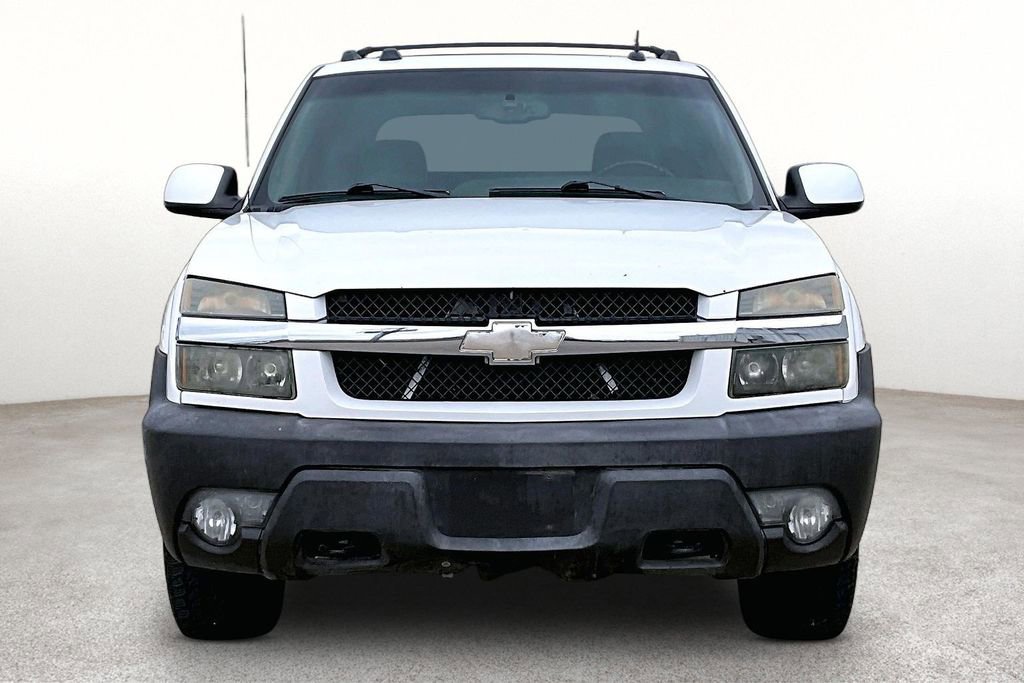 Used 2004 Chevrolet Avalanche Z66 w/ Sun And Sound Package RWD image 5