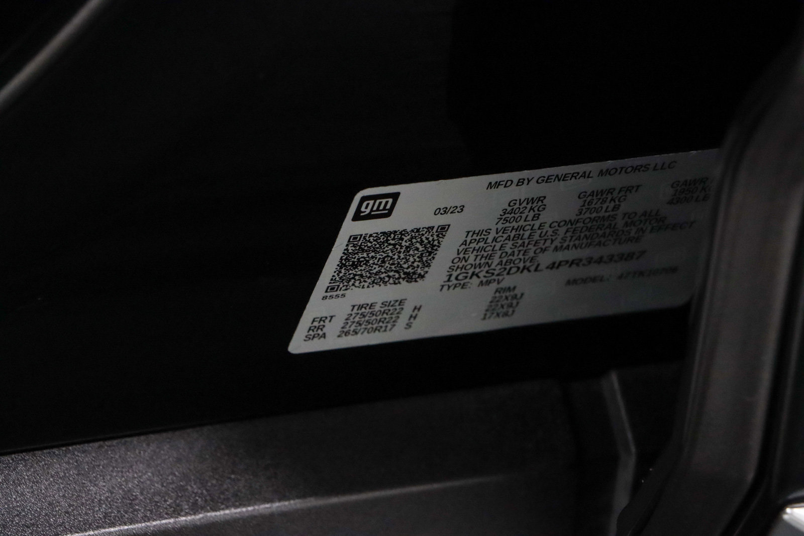 Used 2023 GMC Yukon Denali w/ LPO, Floor Liner Package AWD/4WD image 38