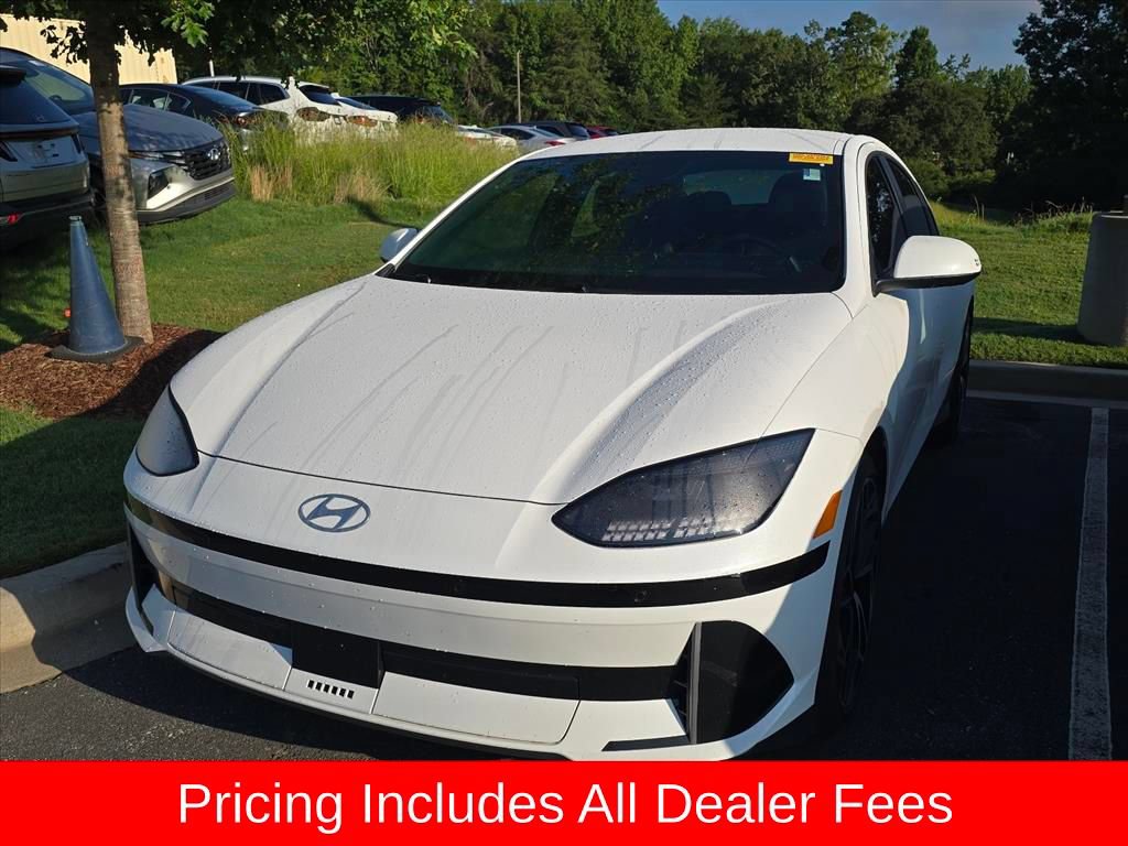 Used 2023 Hyundai Ioniq 6 SEL RWD image 3