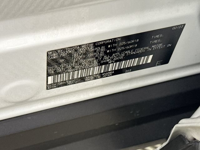 Used 2023 Toyota RAV4 XLE Premium AWD/4WD image 32