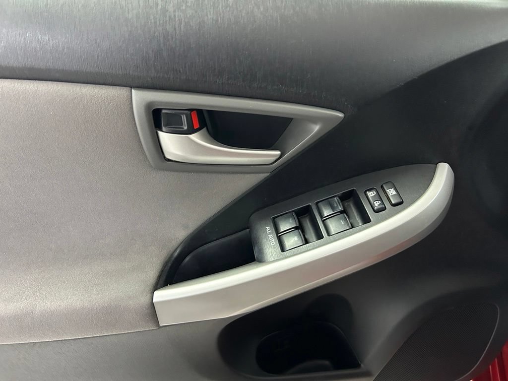 Used 2015 Toyota Prius Two FWD image 17