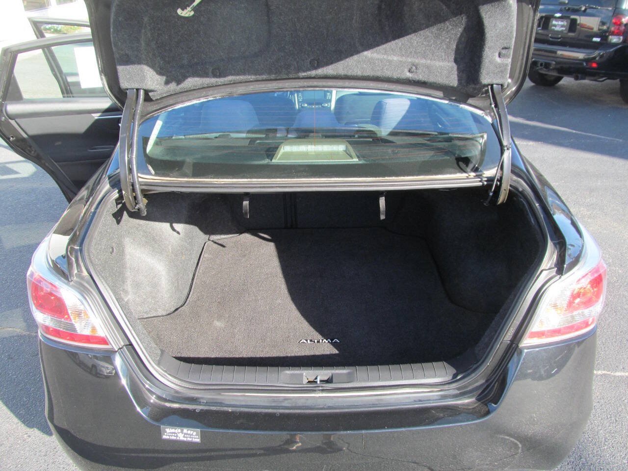 Used 2015 Nissan Altima 2.5 SV w/ Convenience Package FWD image 19