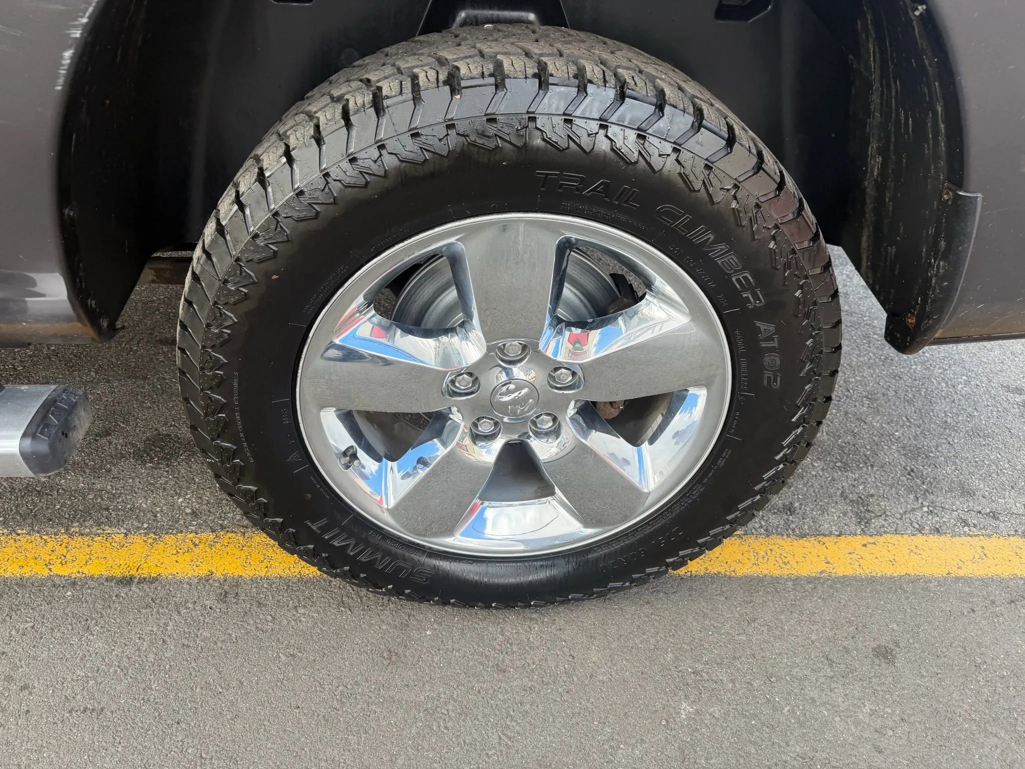 Used 2017 RAM 1500 Big Horn image 9