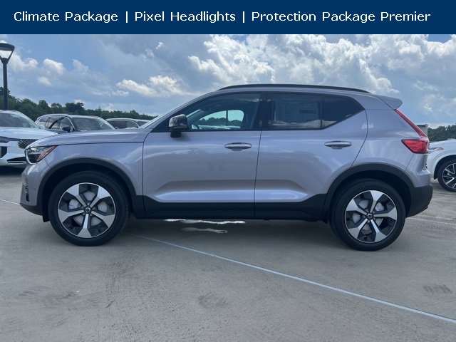 New 2026 Volvo XC40 B5 Plus w/ Protection Package Premier image 4