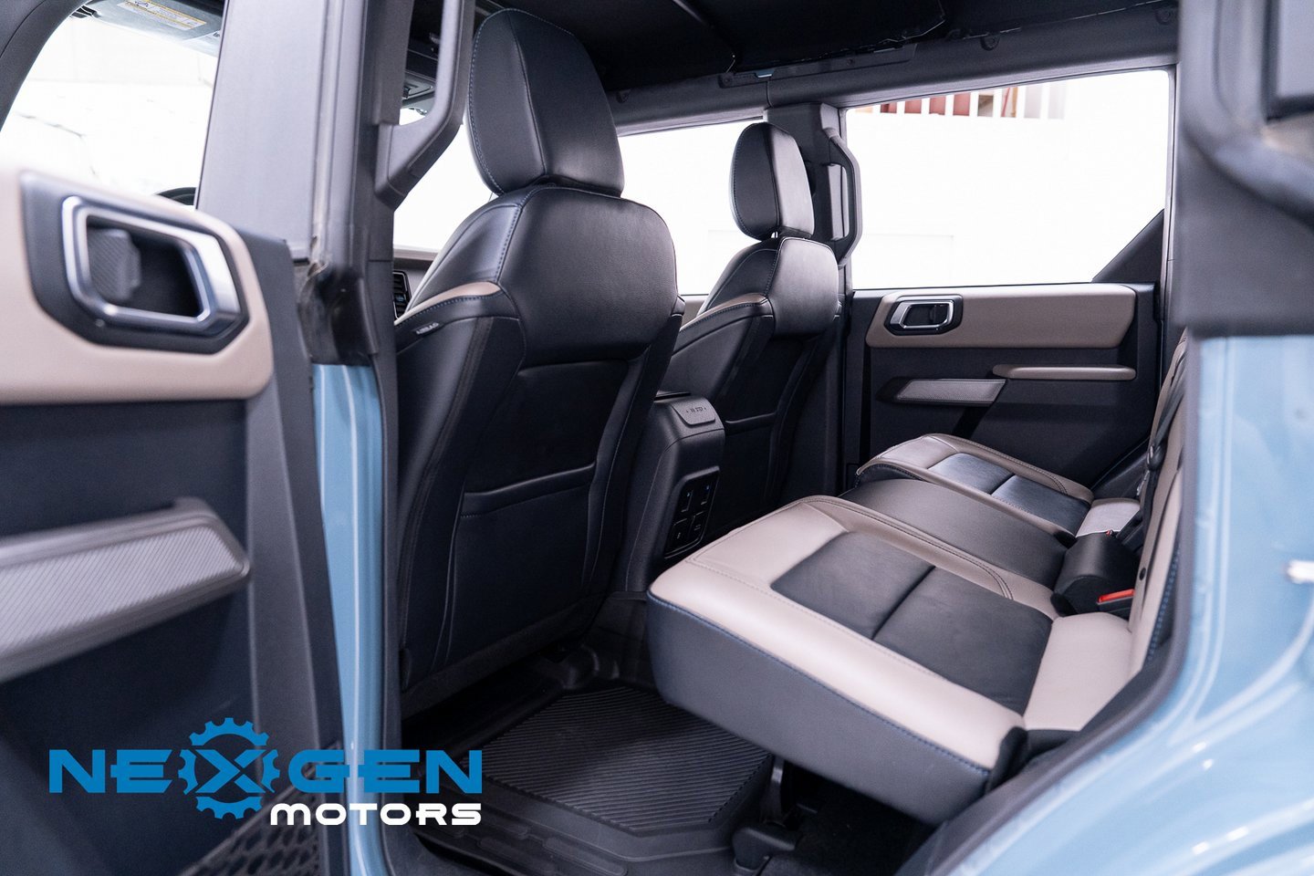 Used 2022 Ford Bronco Wildtrak image 36