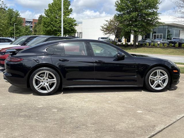 Used 2019 Porsche Panamera 4 AWD/4WD image 2