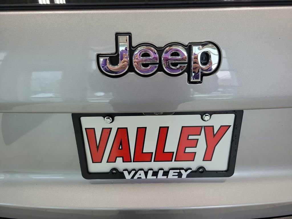 Used 2021 Jeep Cherokee Latitude Lux image 15