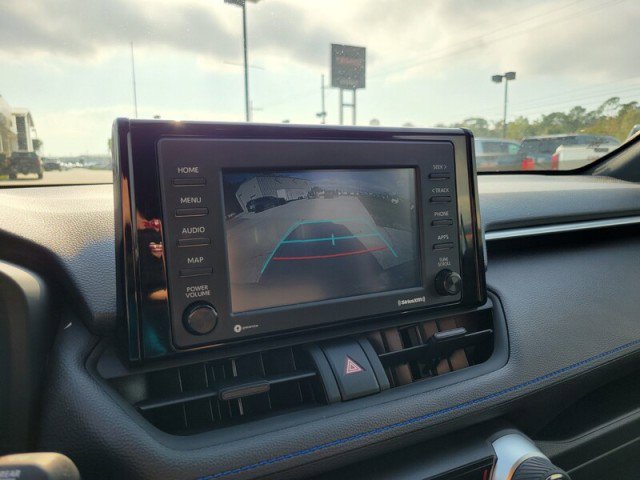 Used 2022 Toyota RAV4 SE image 23