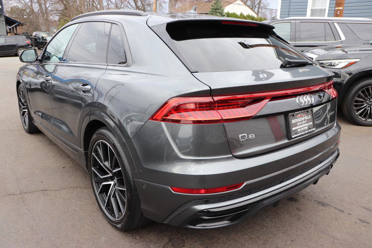 Used 2019 Audi Q8 Prestige image 3