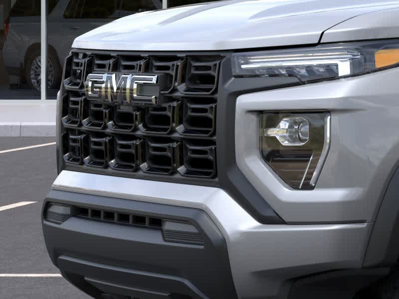 New 2026 GMC Canyon Elevation w/ LPO, Black Badging Package RWD image 13