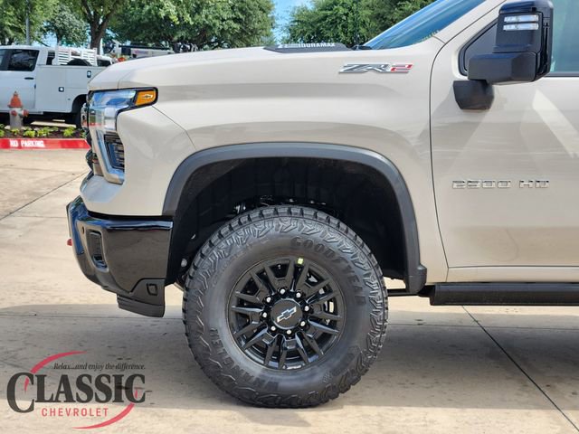 New 2026 Chevrolet Silverado 2500 ZR2 AWD/4WD image 18