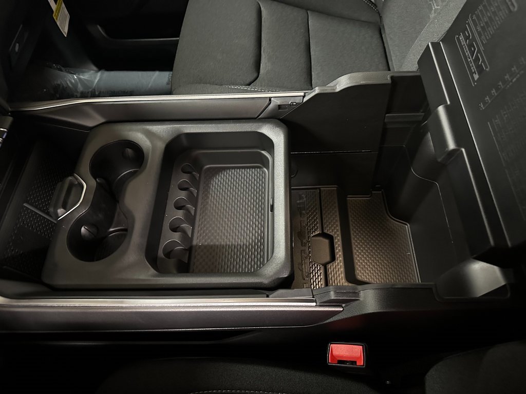 New 2025 RAM 1500 Big Horn image 34