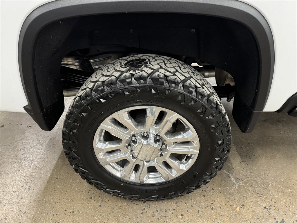 Used 2024 Chevrolet Silverado 2500 LT w/ All Star Edition image 17