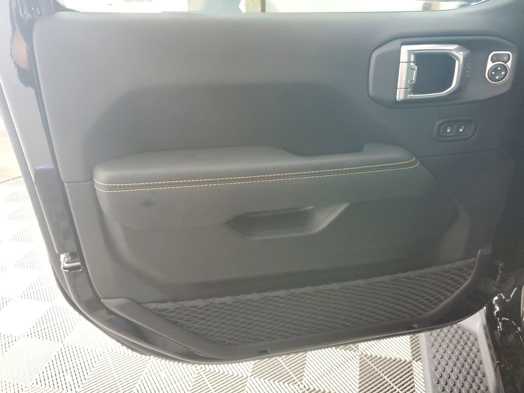 New 2025 Jeep Wrangler Sahara image 26