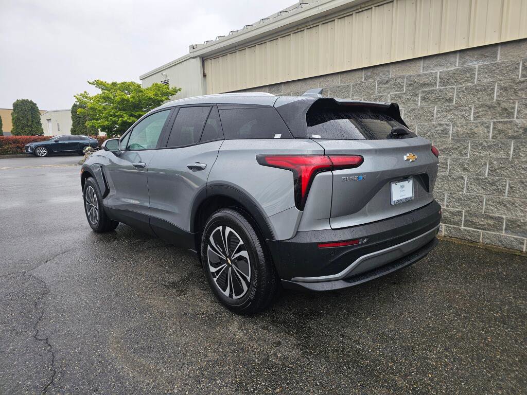 Used 2024 Chevrolet Blazer EV LT AWD/4WD image 4