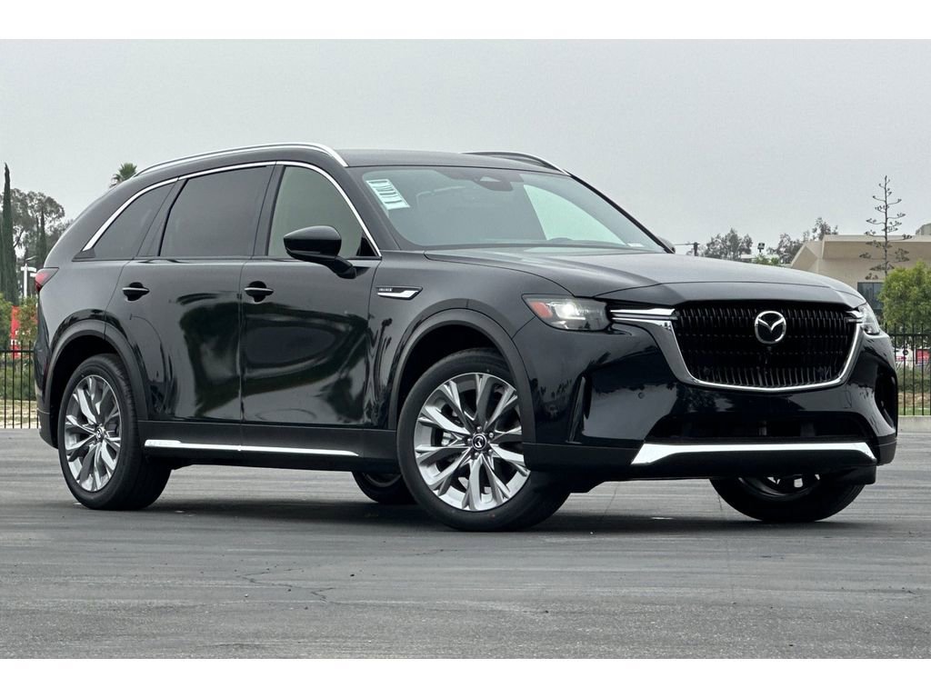 Used 2025 MAZDA CX-90 3.3 Turbo w/ Premium Plus Pkg image 2