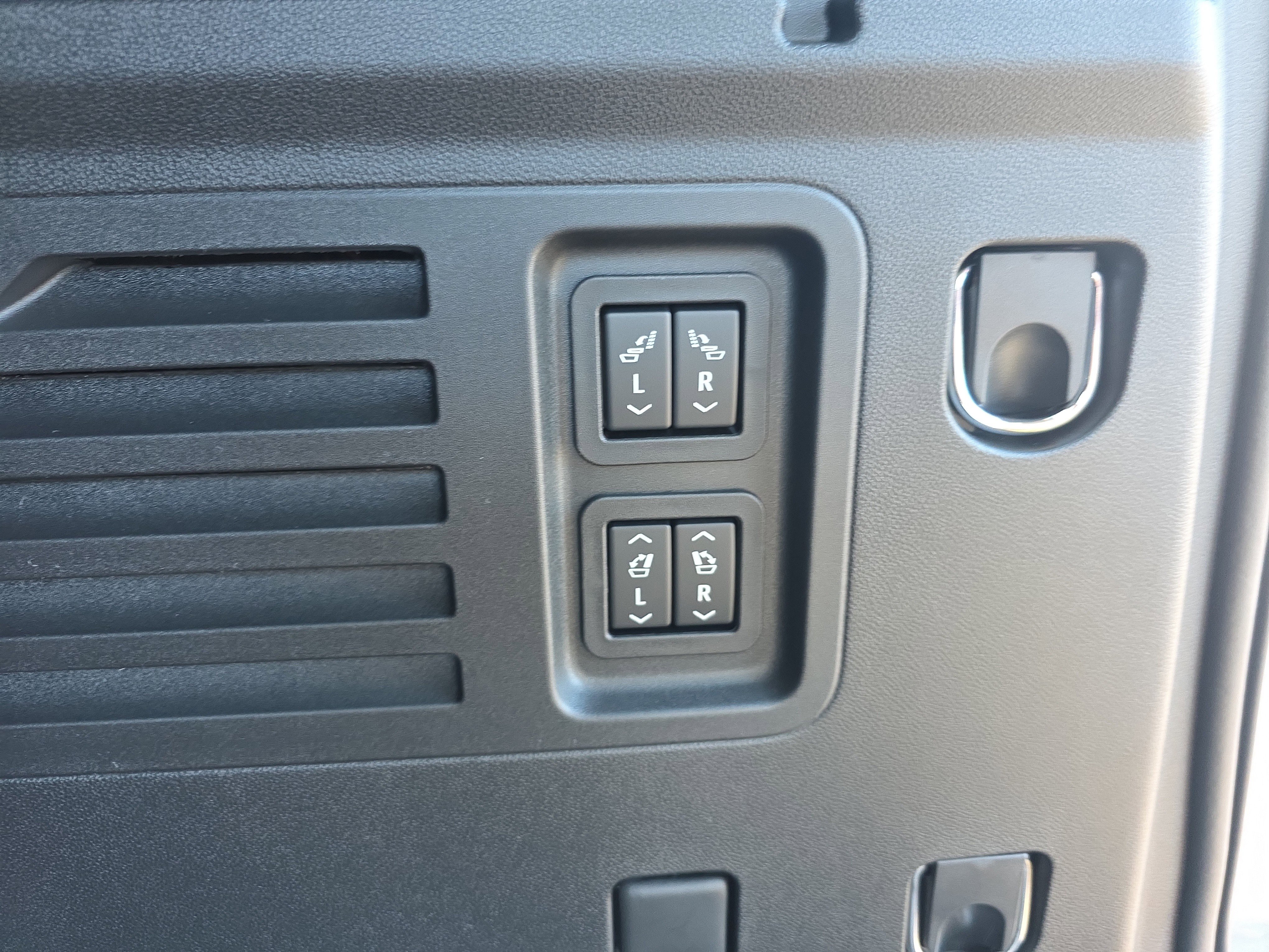 New 2026 Buick Enclave Preferred w/ Power Package image 35