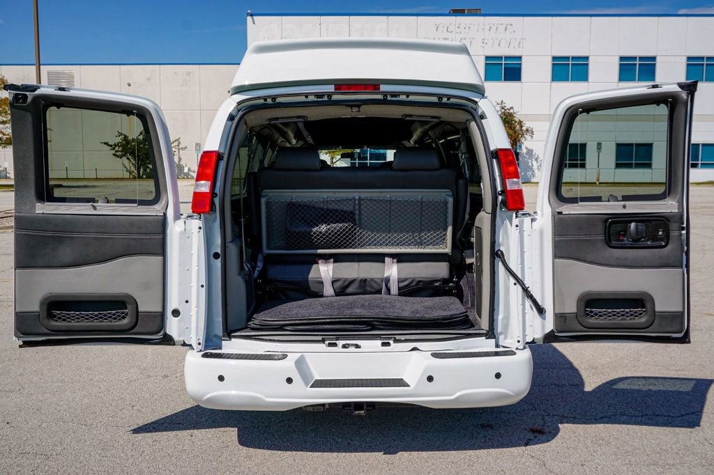 Used 2023 GMC Savana 2500 Extended image 89