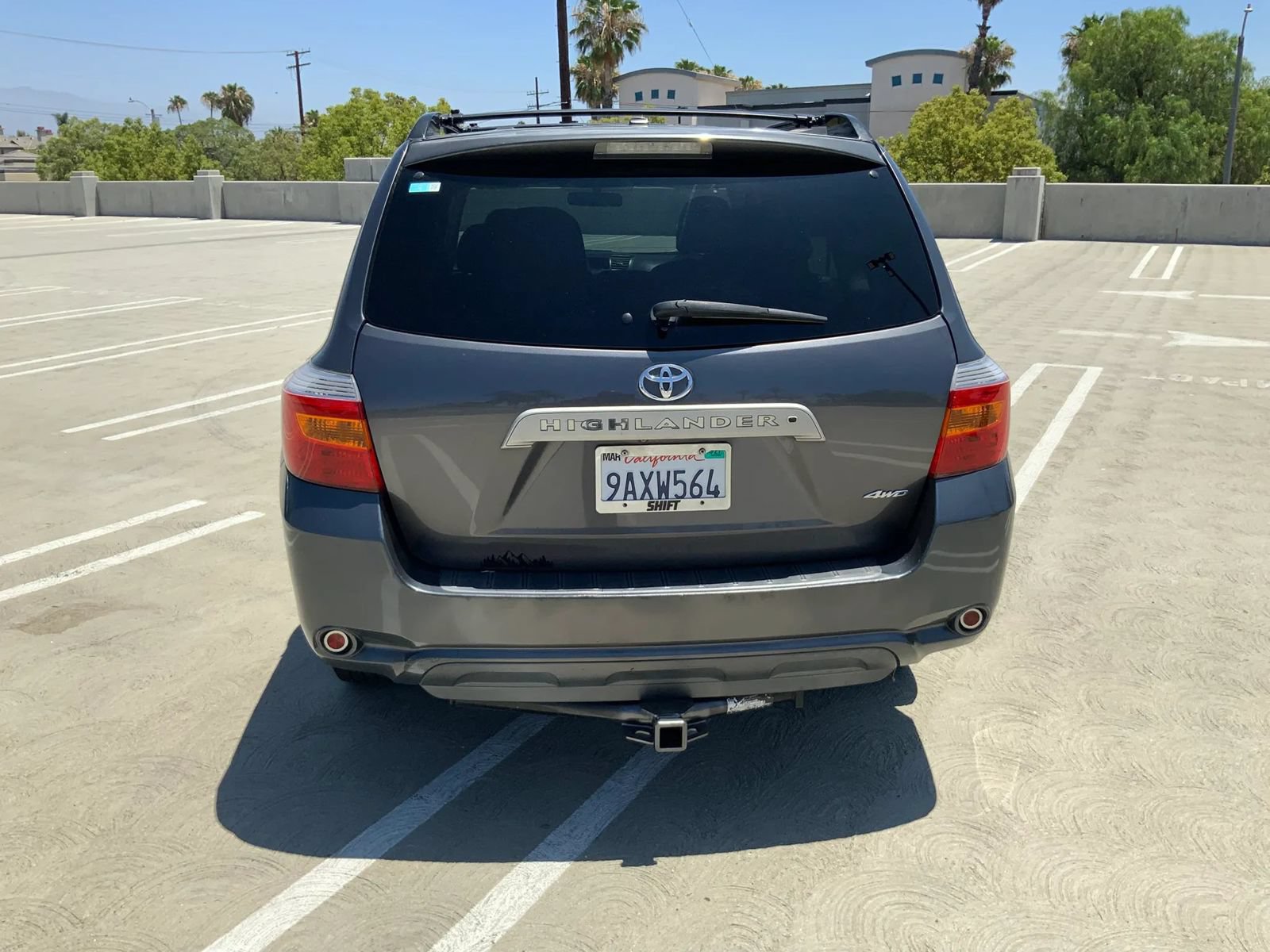 Used 2010 Toyota Highlander SE AWD/4WD image 6