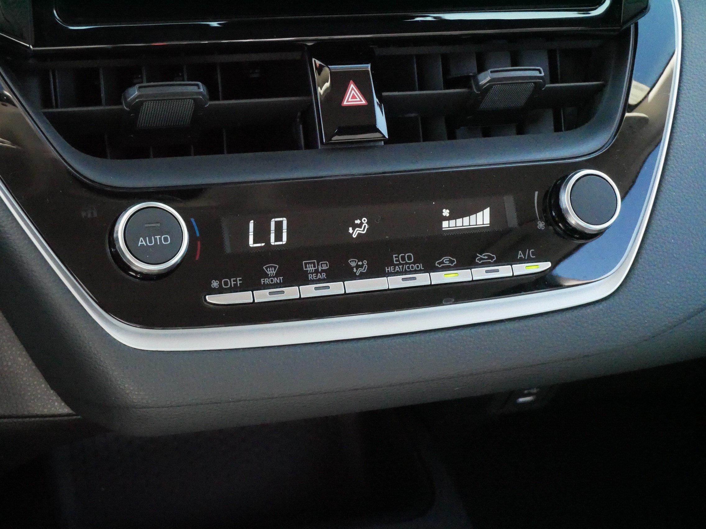 Certified 2026 Toyota Corolla LE FWD image 23