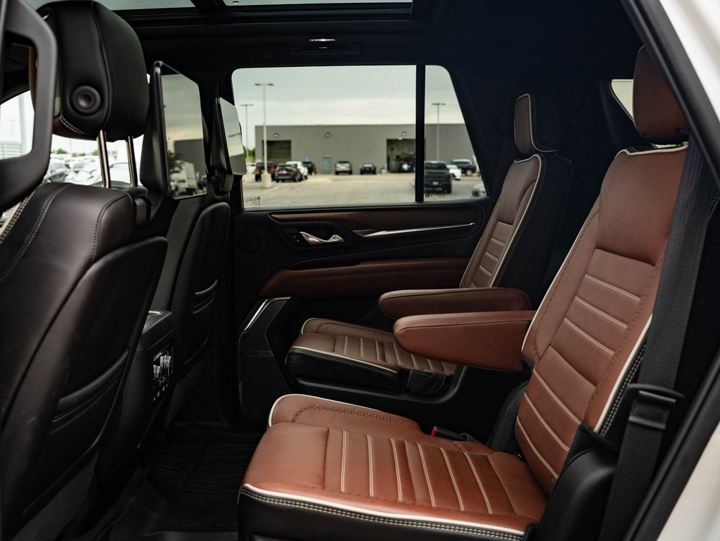 Used 2024 GMC Yukon Denali Ultimate image 37
