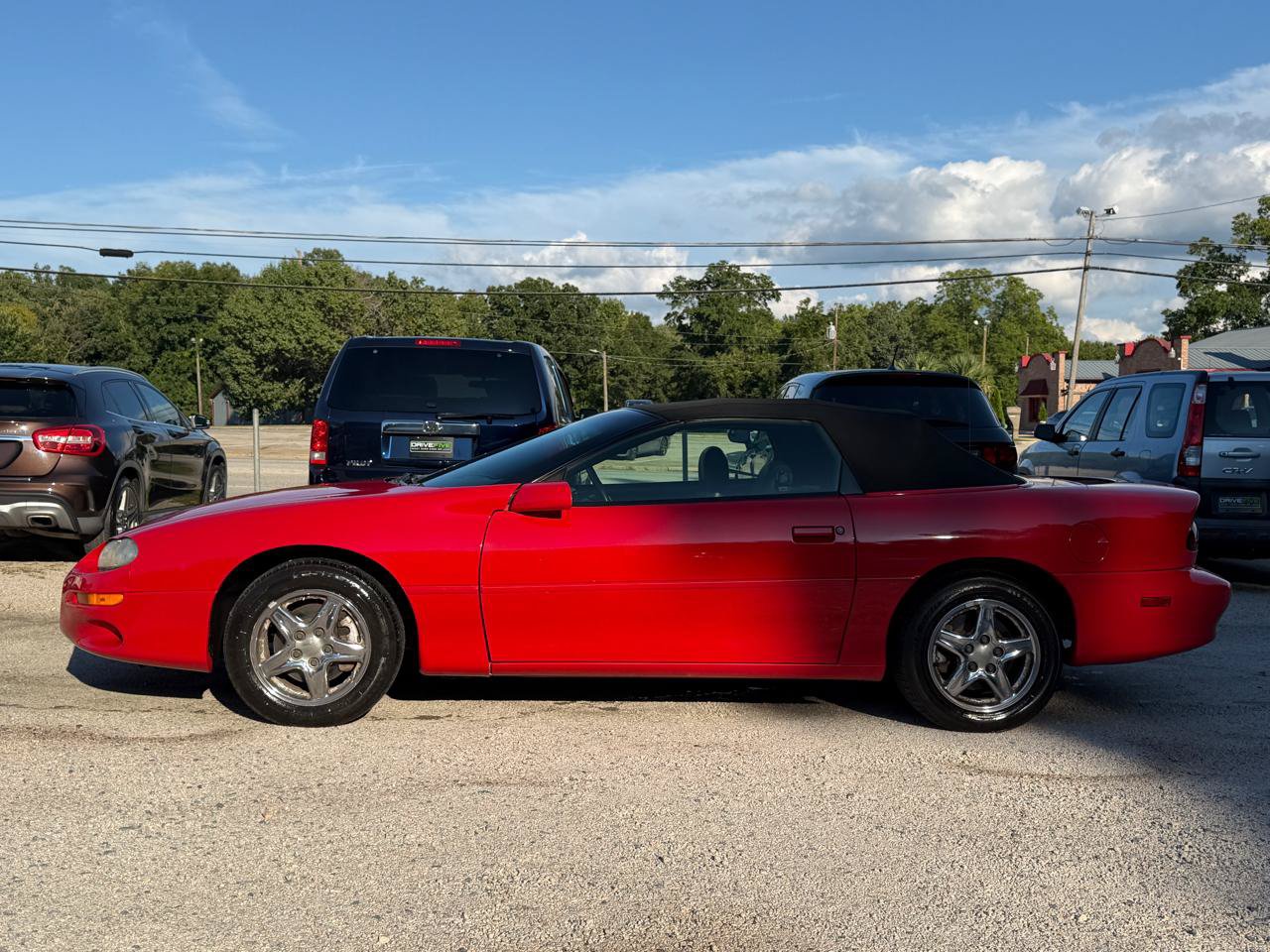 Used 2001 Chevrolet Camaro LT RWD image 2