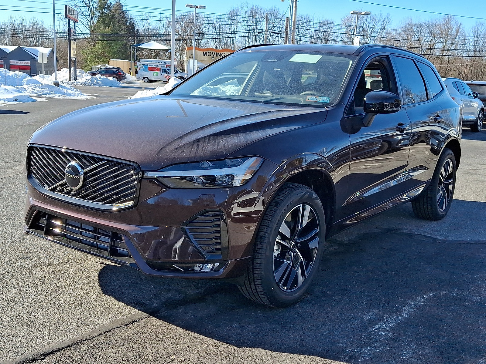 New 2026 Volvo XC60 B5 Core w/ Protection Package Premier image 2