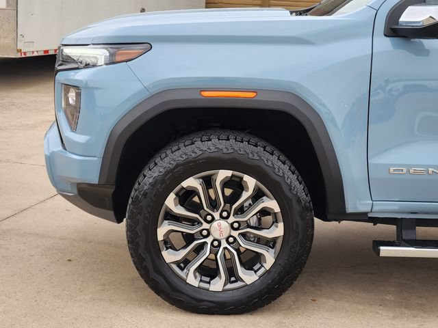 Used 2025 GMC Canyon Denali AWD/4WD image 15