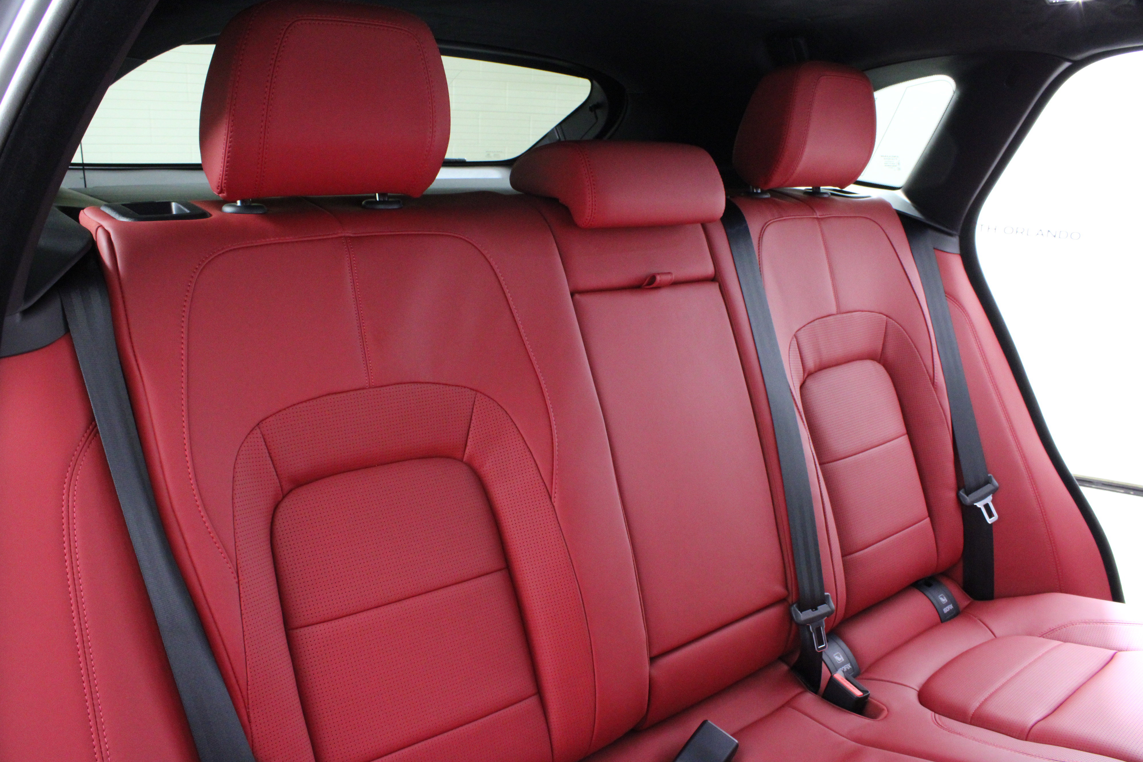 New 2026 Jaguar F-PACE R-Dynamic S image 12