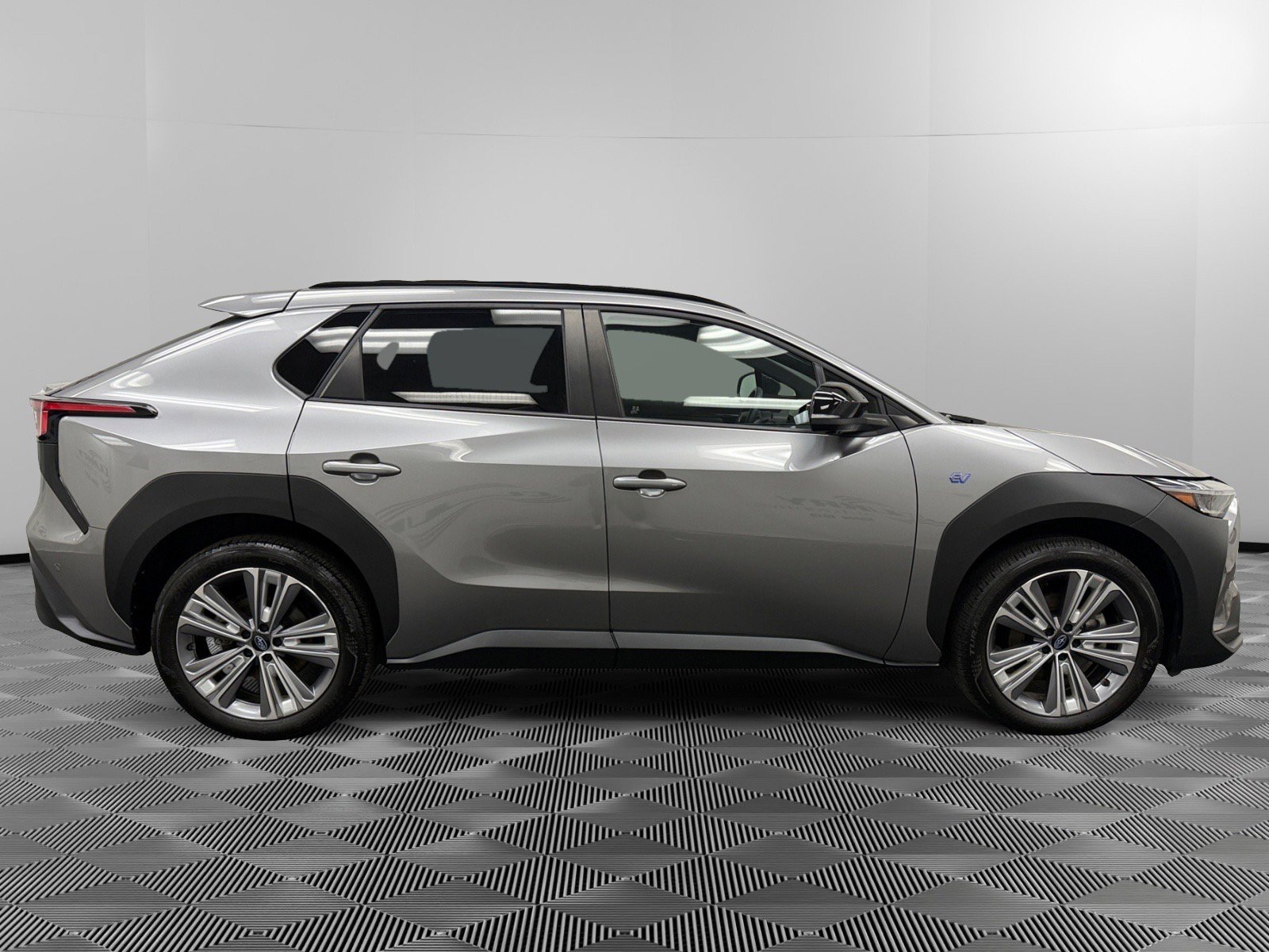 Certified 2023 Subaru Solterra AWD image 6