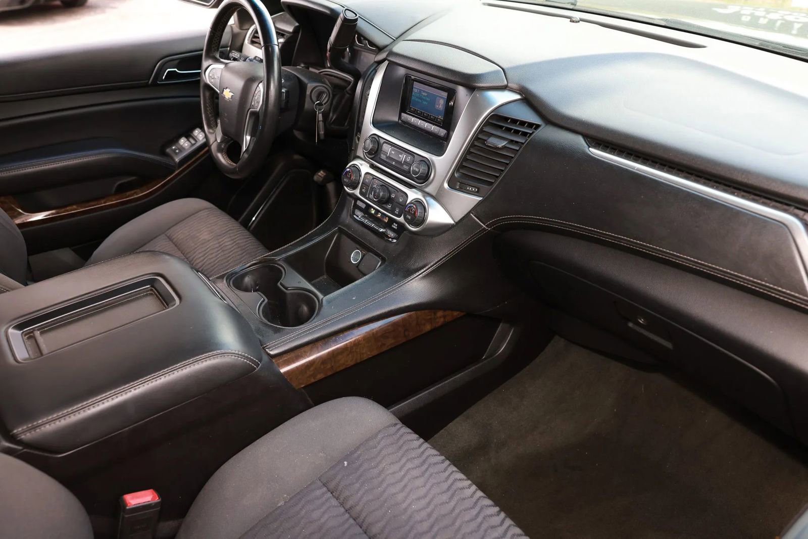 Used 2015 Chevrolet Suburban LS w/ Max Trailering Package image 20