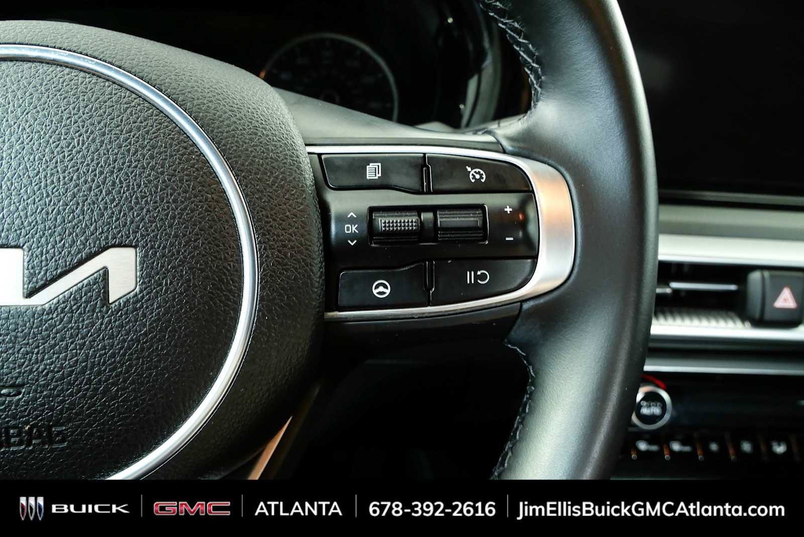 Used 2022 Kia K5 GT-Line AWD/4WD image 11