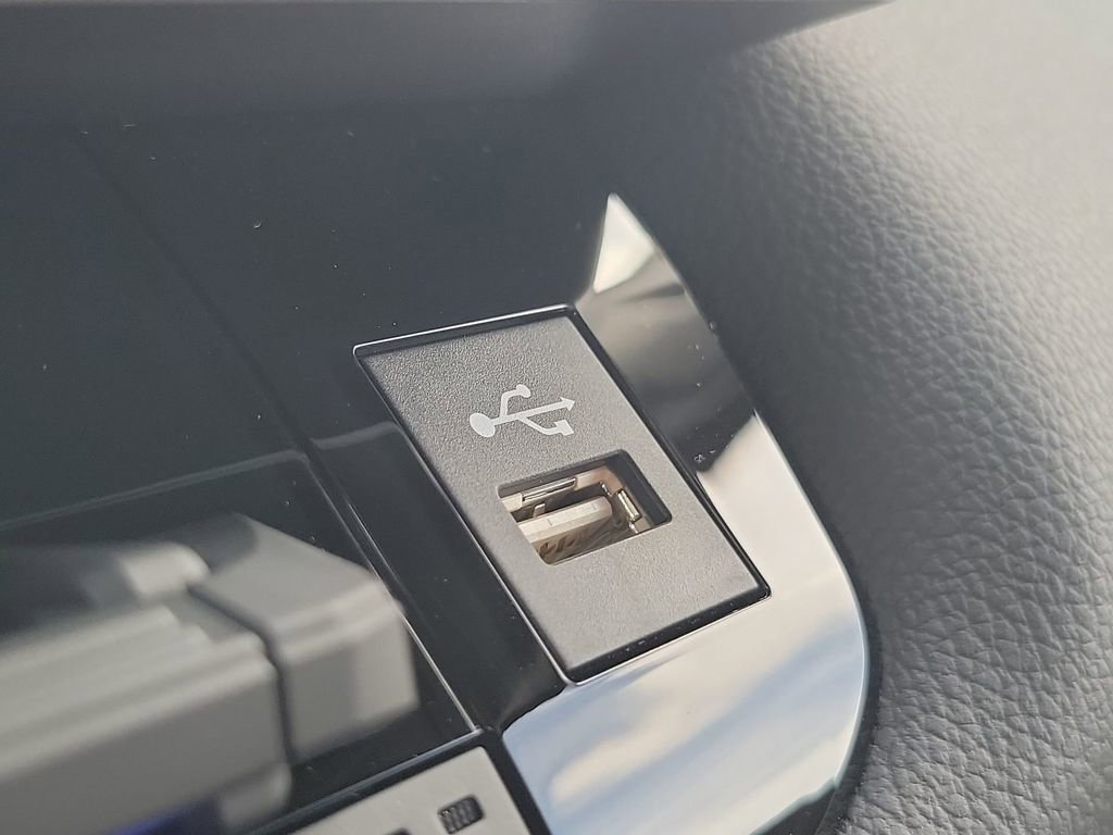 New 2026 Toyota Tundra Limited image 32
